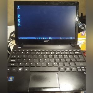Updated** Acer Aspire V5, Windows 10, Solid State Drive *FAST!*